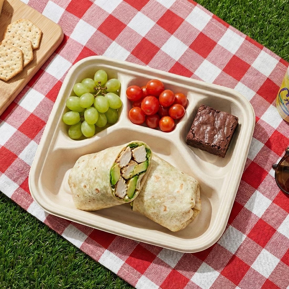 PakMax Sugarcane Small 4-Compartment Food Container - FC-41-S