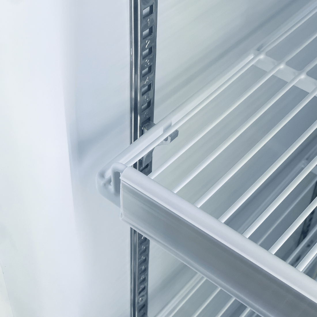 Thermaster Door Supermarket Fridge Black - LG-600BGBM